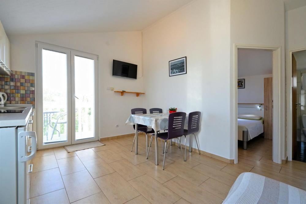 Apartments Viola Betina  Cameră foto